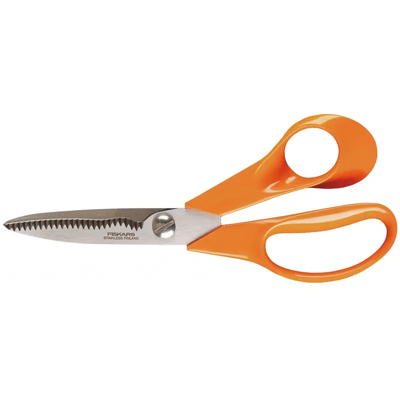 Erbjudandepris UNIVERSALSAX 18 CM FISKARS