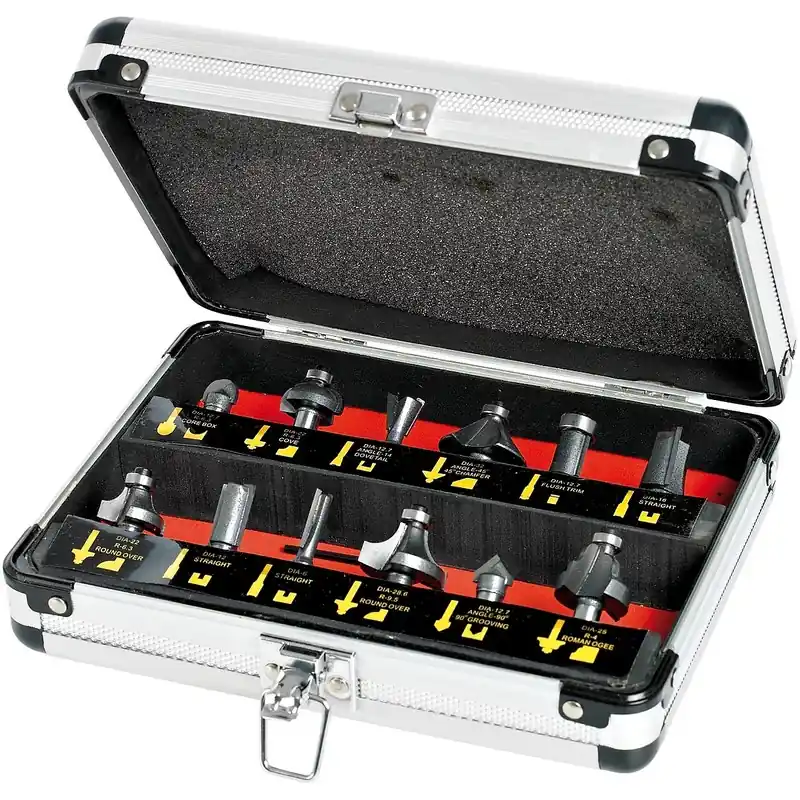 FRÄSSET HM 12DELAR 8MM ALULÅDA Sista chansen