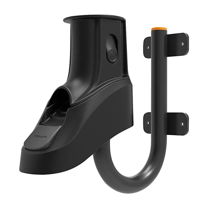 Sista chansen VÄGGFÄSTE FÖR SLANGVINDA XL FISKARS