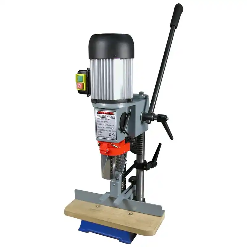 Endast idag STÄMMBORR 230V WOODTEC